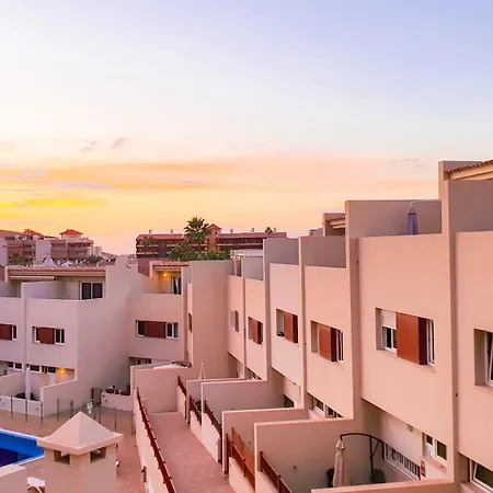 Family Townhouse Corales, 4br, Cristianos