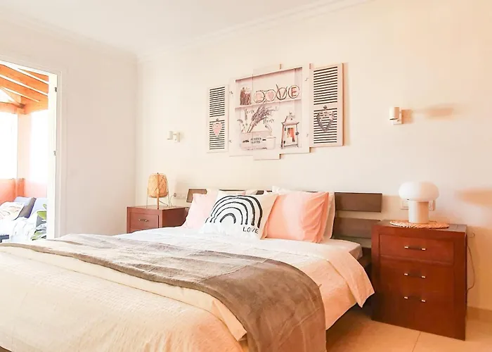 Townhouse Corales, 4-bedroom فيلة *