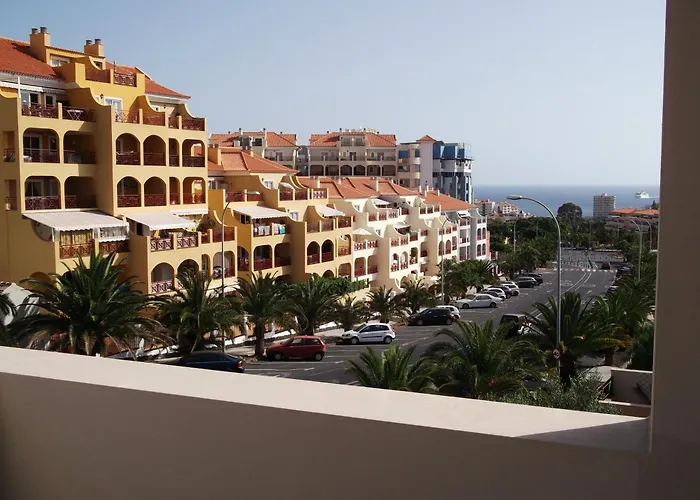 Townhouse Corales, 4-bedroom فيلة *