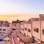 Family Townhouse Corales, 4br, Cristianos