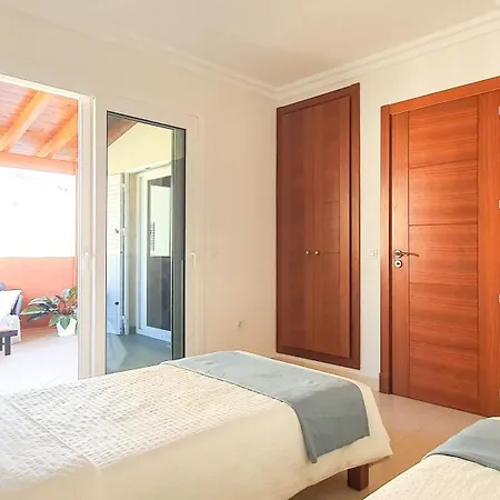Townhouse Corales, 4-bedroom *