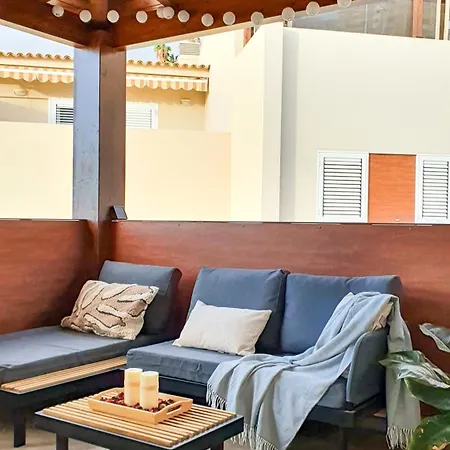 Family Townhouse Corales, 4br, Cristianos Vila