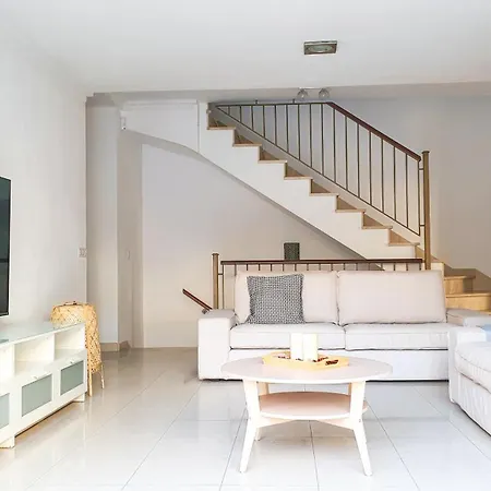 Family Townhouse Corales, 4br, Cristianos