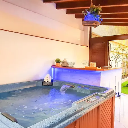 4-bedroom Corales With Jacuzzi, Garden, Close To Everything * Los Cristianos (Tenerife)