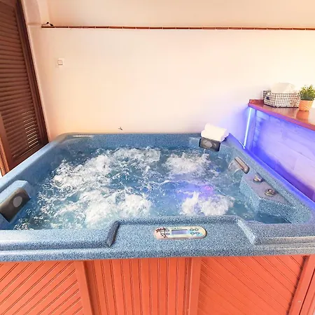 Townhouse Corales, 4-bedroom * Los Cristianos (Tenerife)