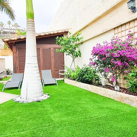 Villa 4-bedroom Corales With Jacuzzi, Garden, Close To Everything