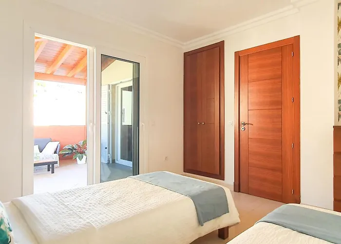 Townhouse Corales, 4-bedroom *