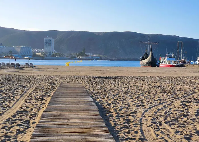 Townhouse Corales, 4-bedroom Villa Los Cristianos (Tenerife)